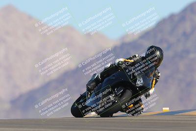 media/Oct-01-2023-SoCal Trackdays (Sun) [[4c570cc352]]/Turn 9 Set 1 (950am)/